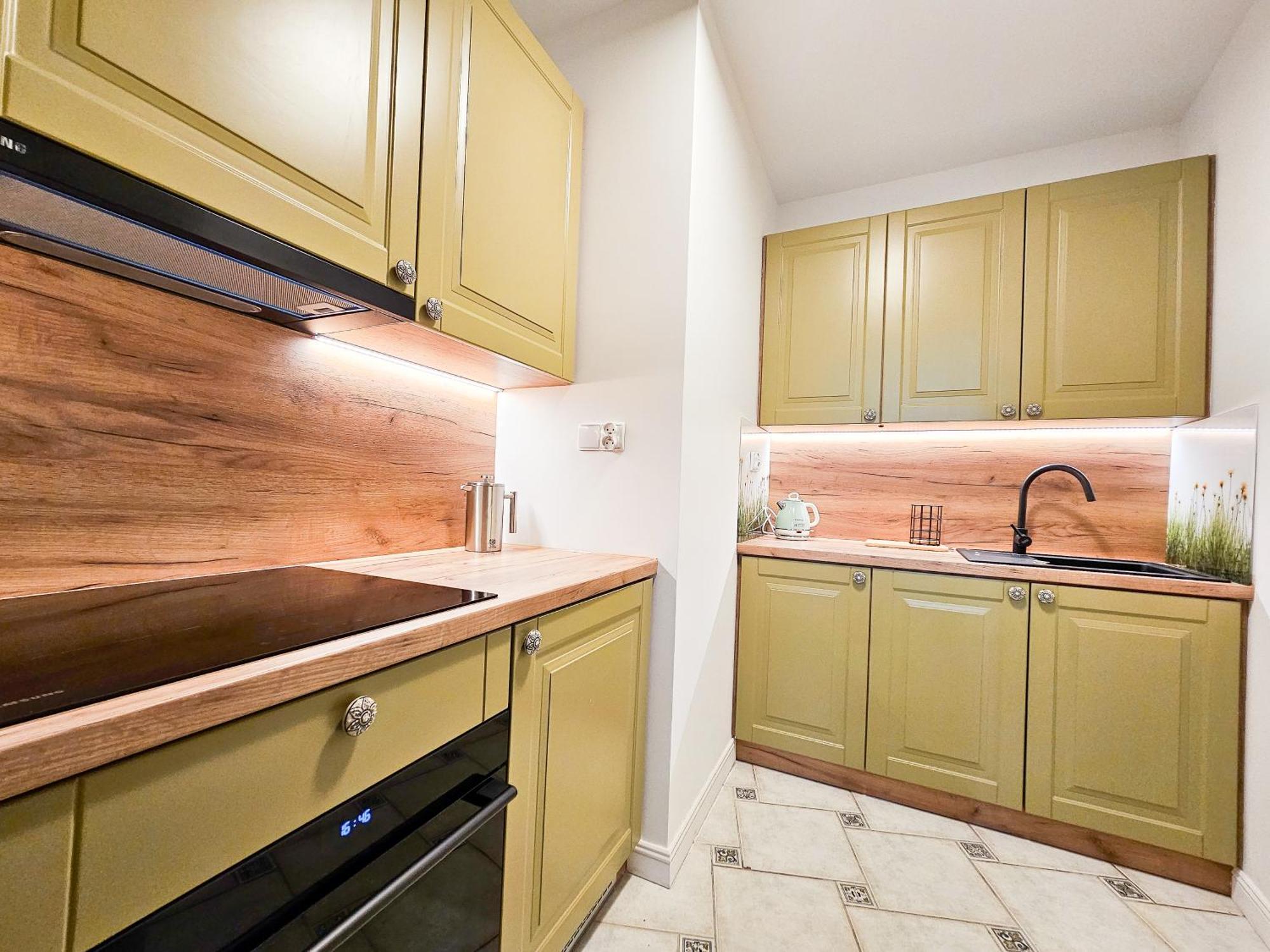 Butik Apartamenty Old Town Torun - Parking Bagian luar foto